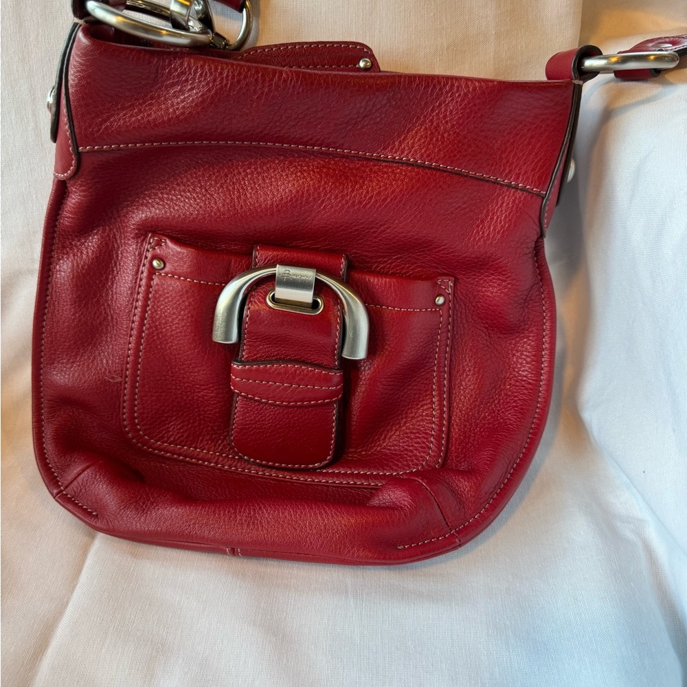 B. Makowsky Red Leather Buckle Crossbody Bag